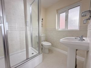 En-Suite- click for photo gallery